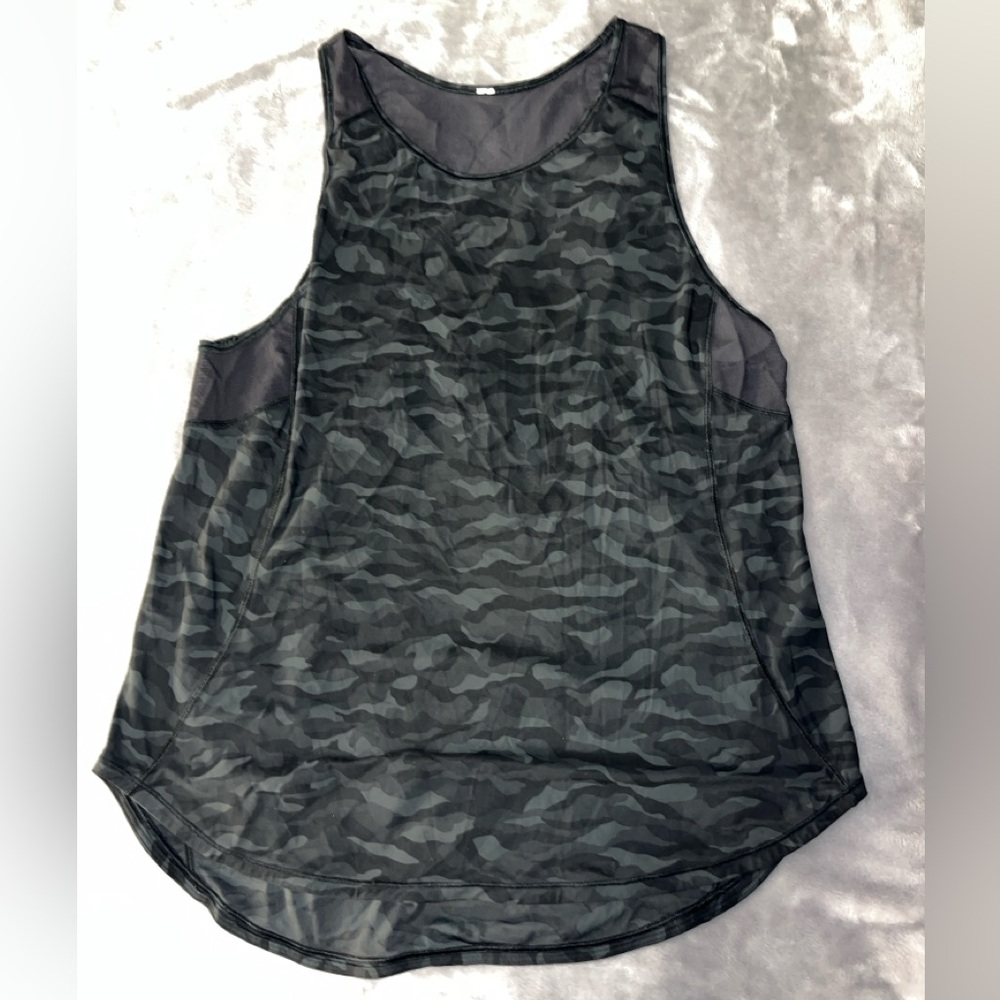 LULULEMON Camo Tank - Medium Size